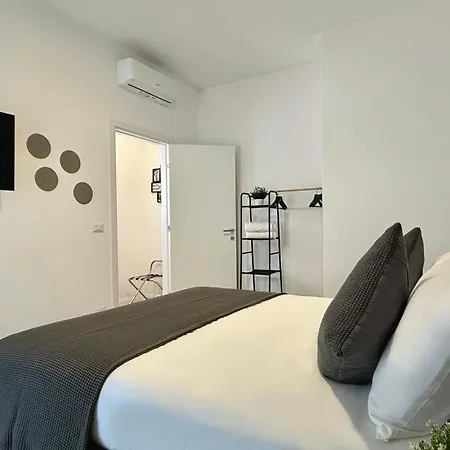 Laus Andrea Da Luxury Design 1 شقة باري