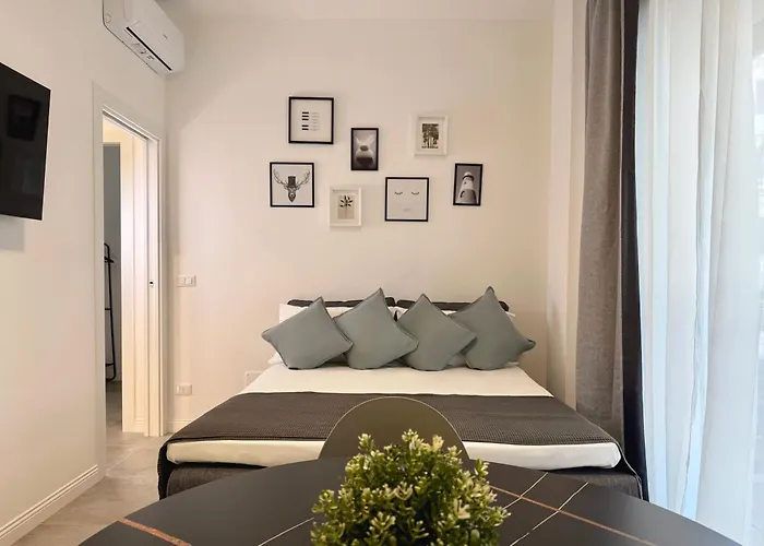 Laus Andrea Da Luxury Design 1 Bari